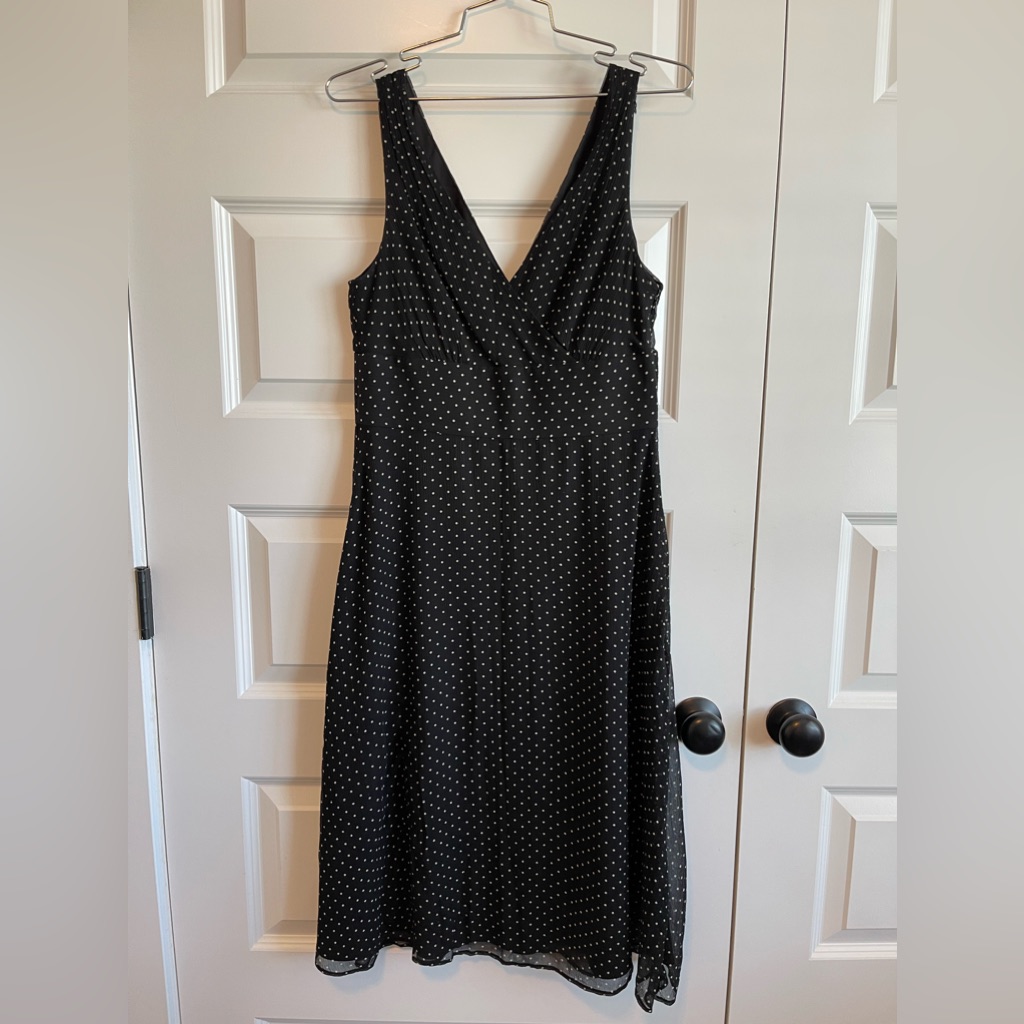 Women’s J Crew Sleeveless Polka Dot Faux Wrap Semi Formal Dress Silk Size 8